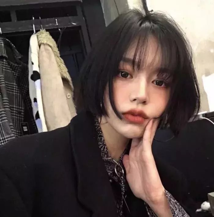 在凡妲的小房间里